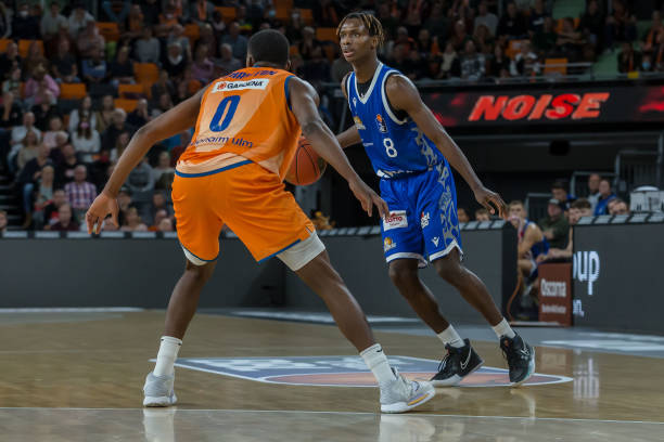 迫切需要一 迫切需要一