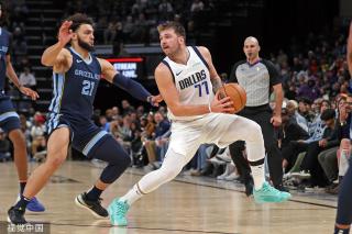 队在内线环 队在内线环