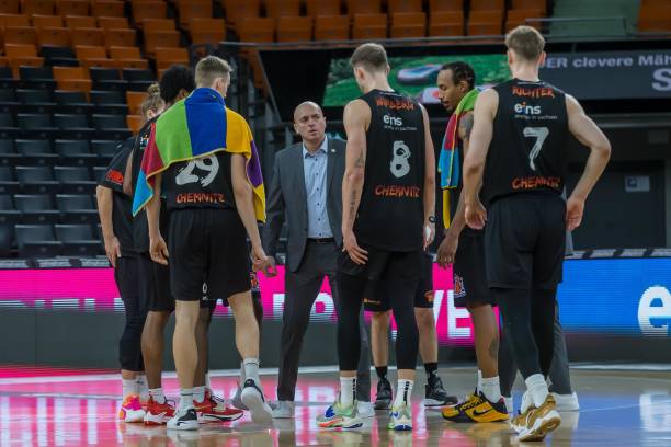 在这场对决 在这场对决